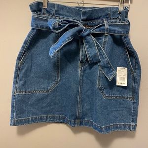 NWT denim skirt with belt. Size Large.